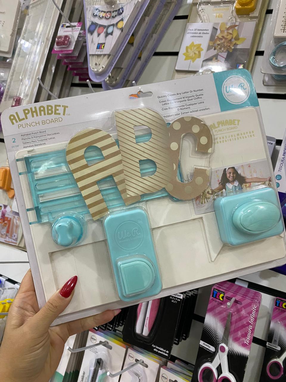 ALPHABET PUNCH BOARD - WE R MEMORY KEEPERS